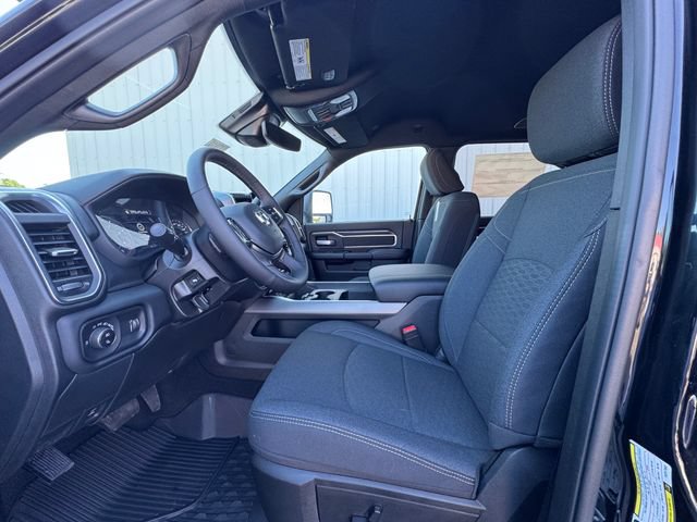 New 2026 RAM 3500 Big Horn AWD/4WD image 13