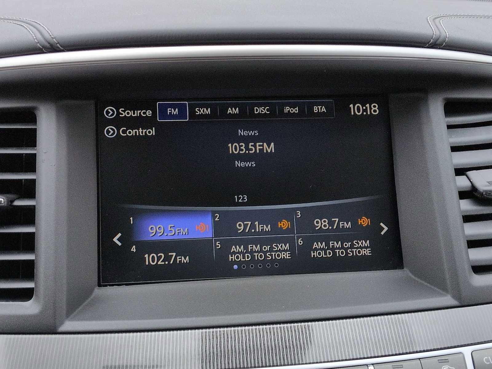 Used 2017 INFINITI QX60 FWD w/ Premium Plus Package image 32