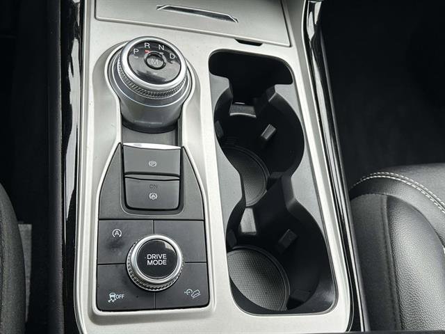 Used 2022 Ford Explorer ST w/ ST Street Pack image 21