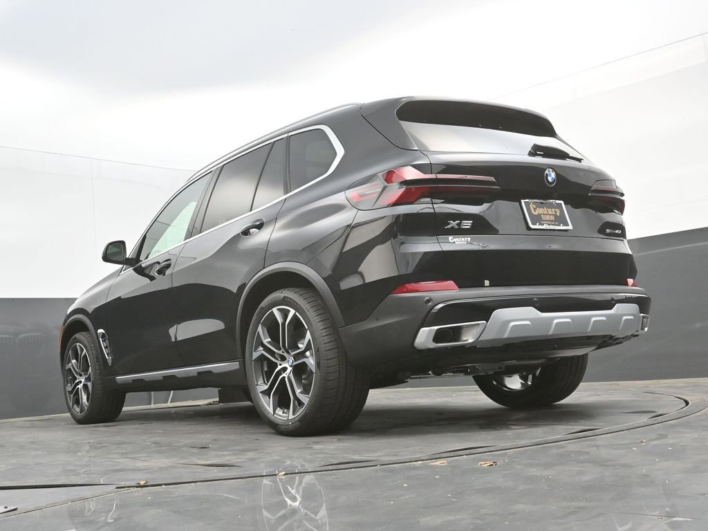 New 2026 BMW X5 sDrive40i RWD image 50