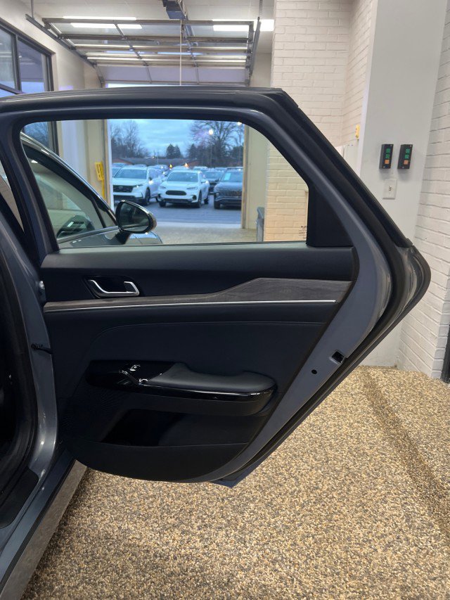 Used 2024 Kia K5 EX image 15