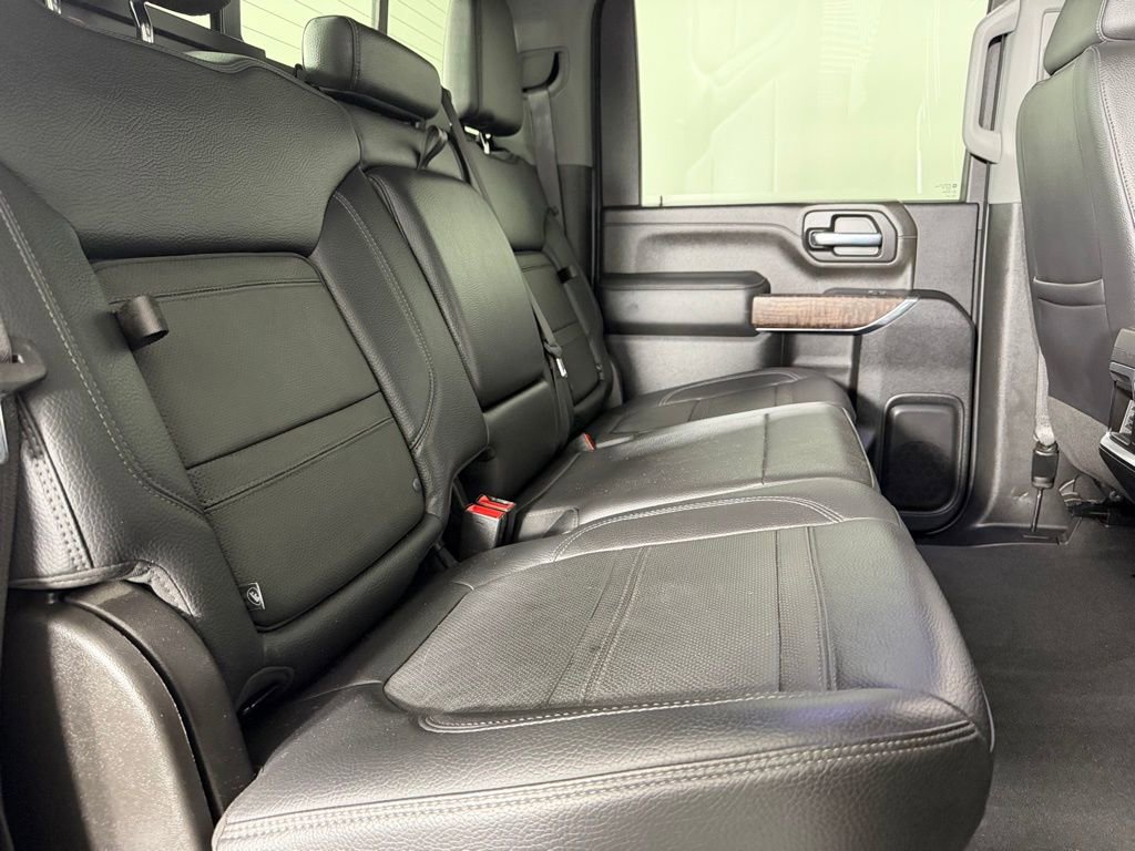 Used 2023 GMC Sierra 3500 Denali w/ Denali Ultimate Package AWD/4WD image 29