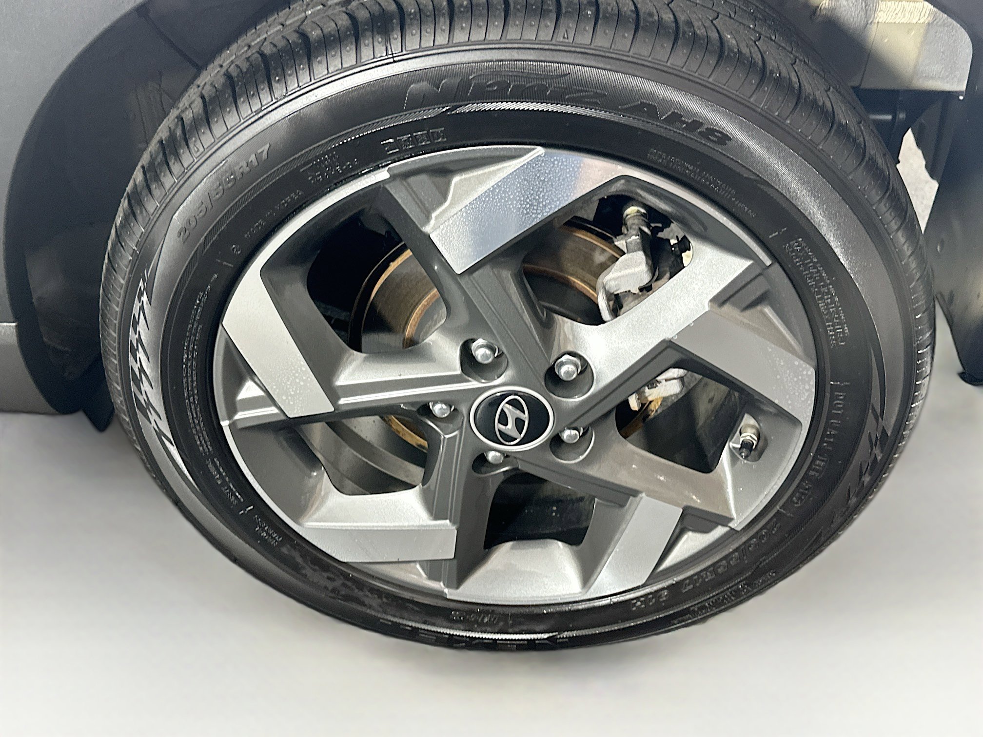 Used 2024 Hyundai Venue SEL image 11