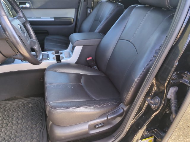 Used 2009 Mercury Mariner Premier FWD image 11
