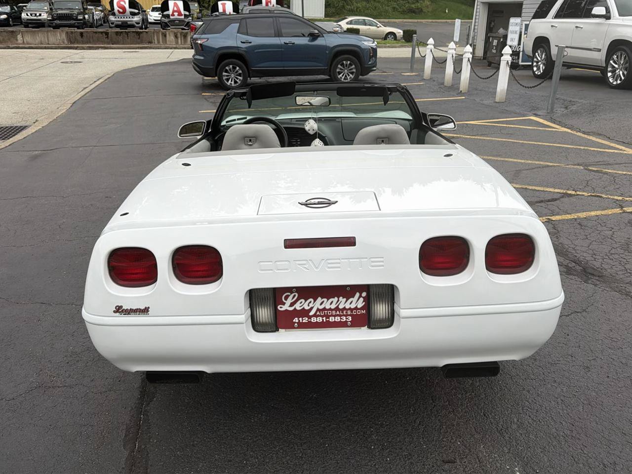 Used 1996 Chevrolet Corvette Convertible RWD image 10