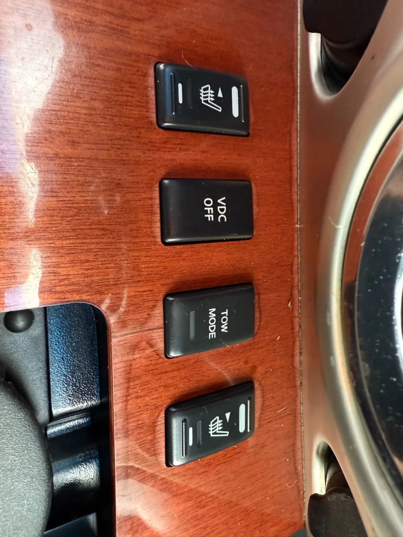 Used 2006 INFINITI QX56 4WD image 33