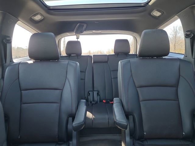 Used 2020 Honda Pilot Black Edition image 38