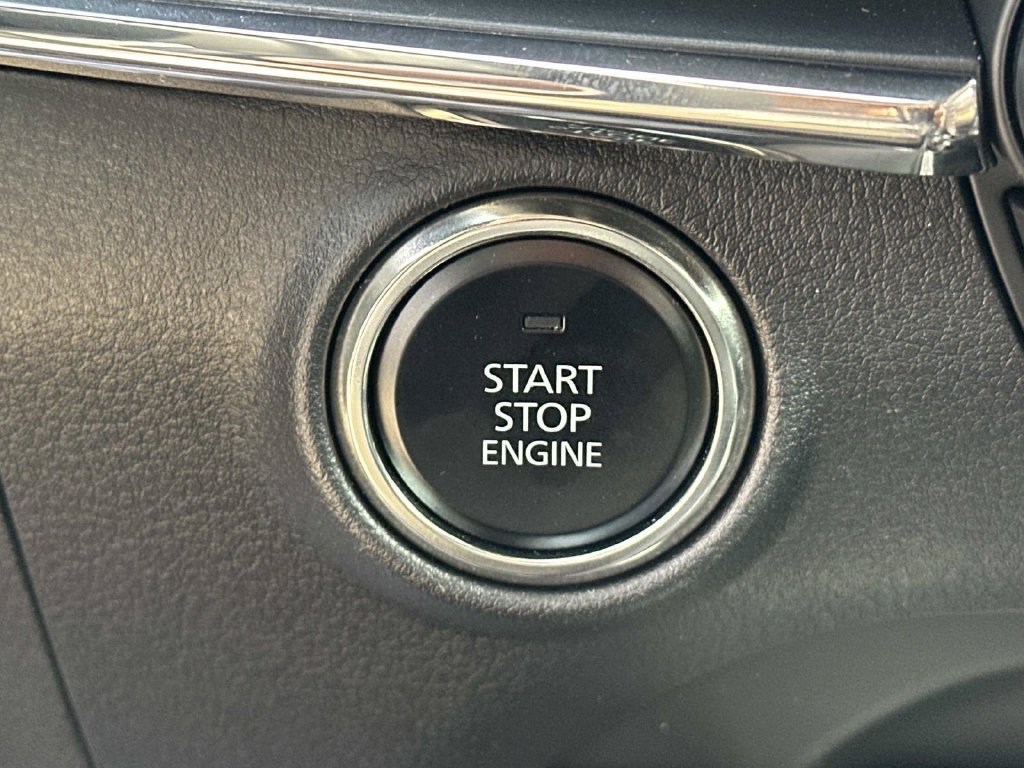 Used 2022 MAZDA MAZDA3 s AWD/4WD image 19