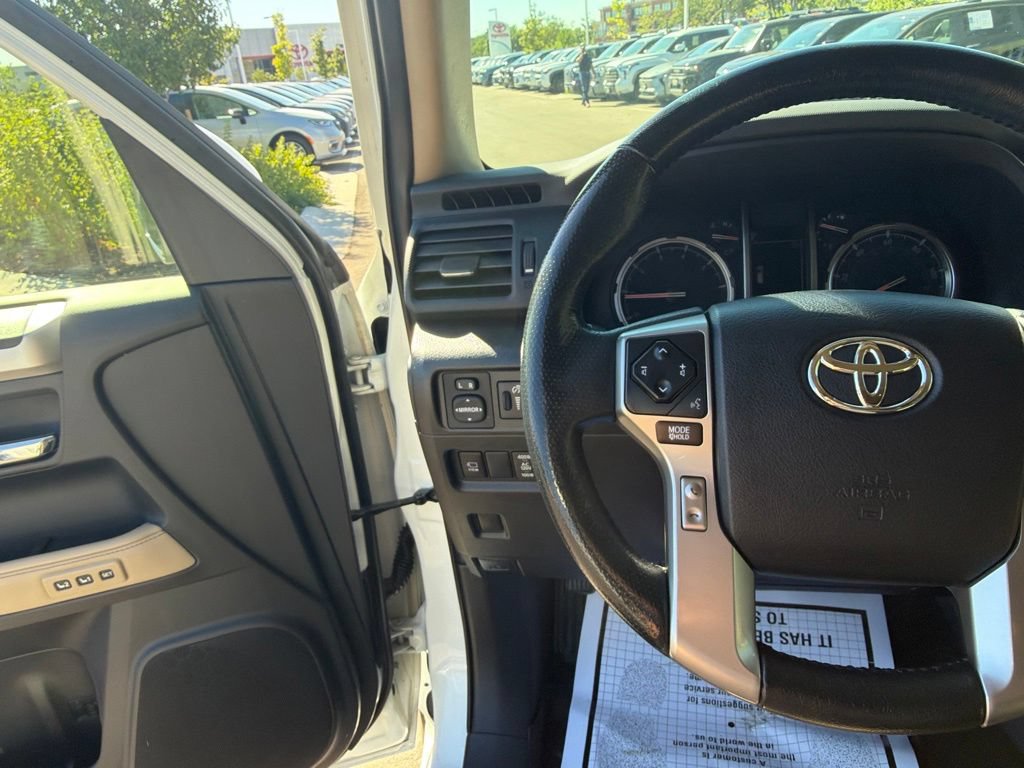 Used 2023 Toyota 4Runner Limited AWD/4WD image 24