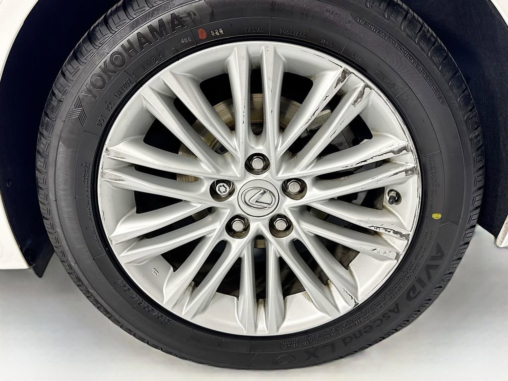 Used 2016 Lexus ES 350 w/ Accessory Package image 31