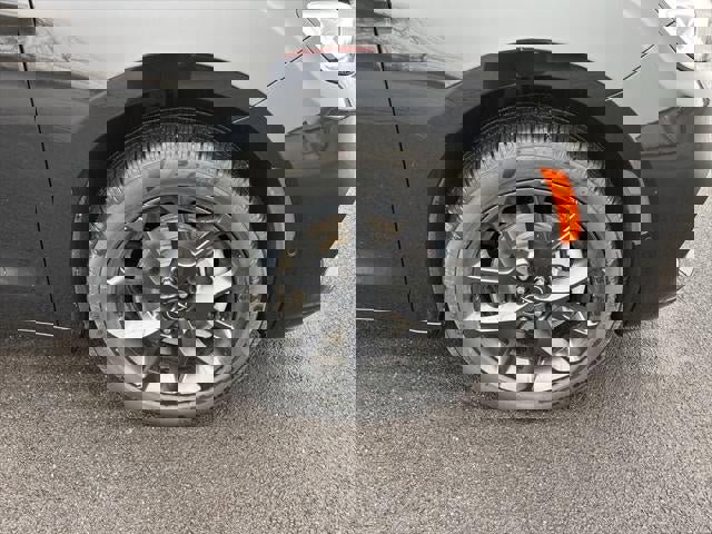 New 2026 Chrysler Pacifica Select AWD/4WD image 45