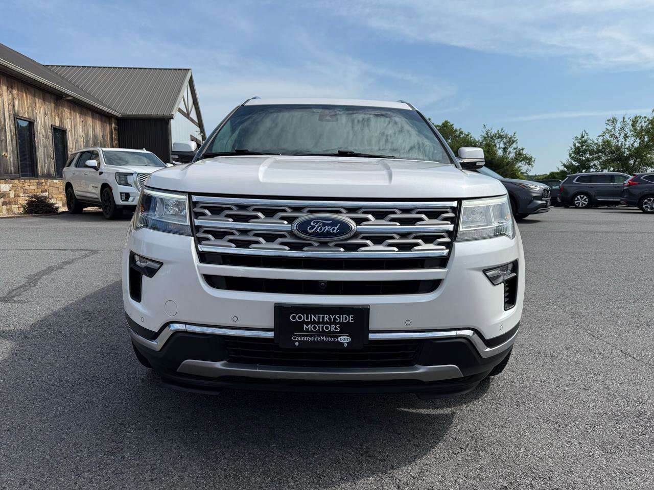 Used 2018 Ford Explorer Limited w/ Equipment Group 301A AWD/4WD image 9