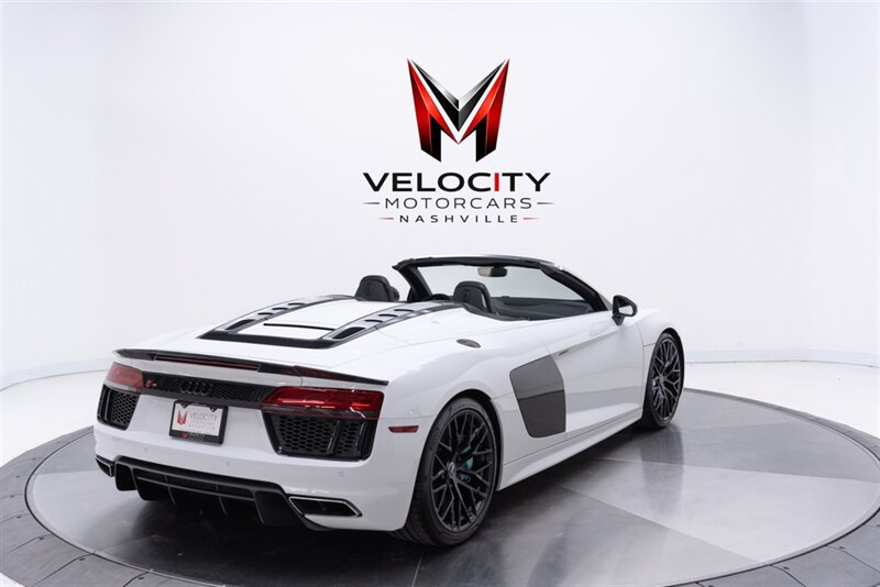 Used 2017 Audi R8 V10 AWD/4WD image 14