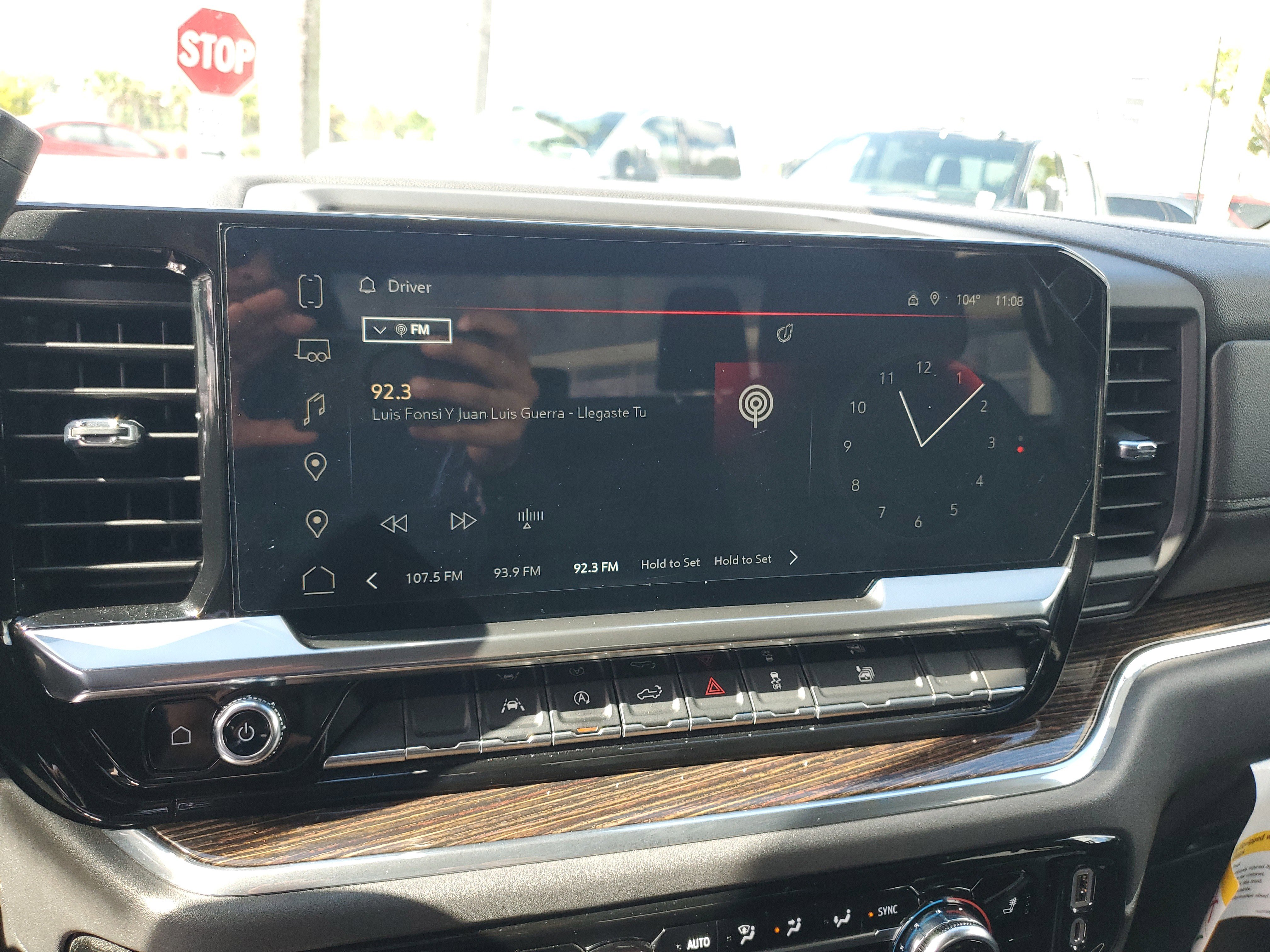 Used 2023 GMC Sierra 1500 Elevation image 19