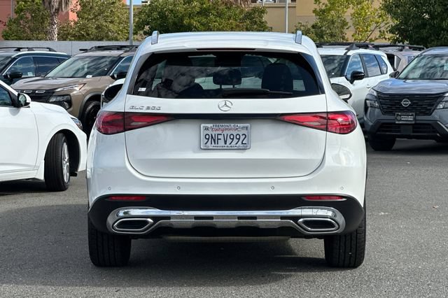 Used 2024 Mercedes-Benz GLC 300 image 5