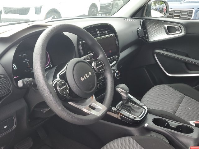 Certified 2024 Kia Soul S FWD image 21