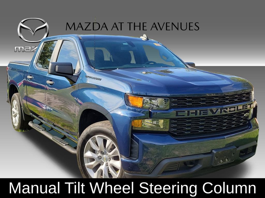 Used 2022 Chevrolet Silverado 1500 Custom w/ LPO, Dark Essentials Package RWD image 5