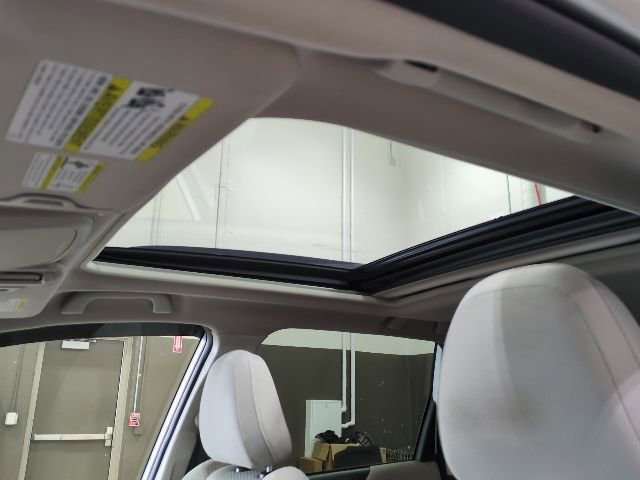 Used 2020 Subaru Forester Premium AWD/4WD image 12