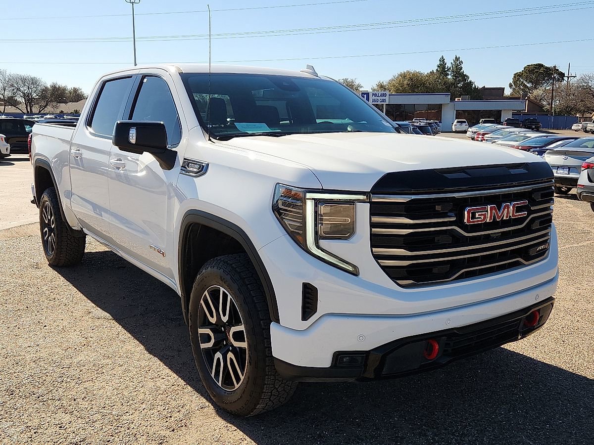 Used 2025 GMC Sierra 1500 AT4 image 4
