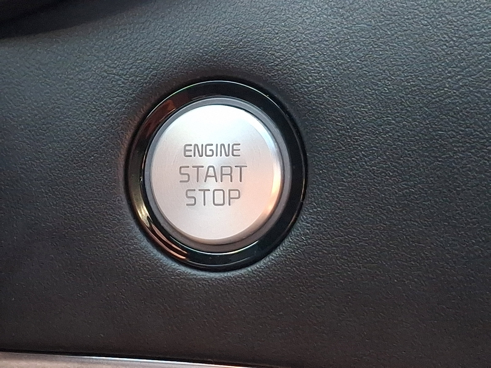 Used 2019 Kia Stinger GT2 image 25