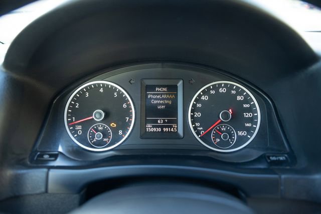 Used 2011 Volkswagen Tiguan SEL AWD/4WD image 23