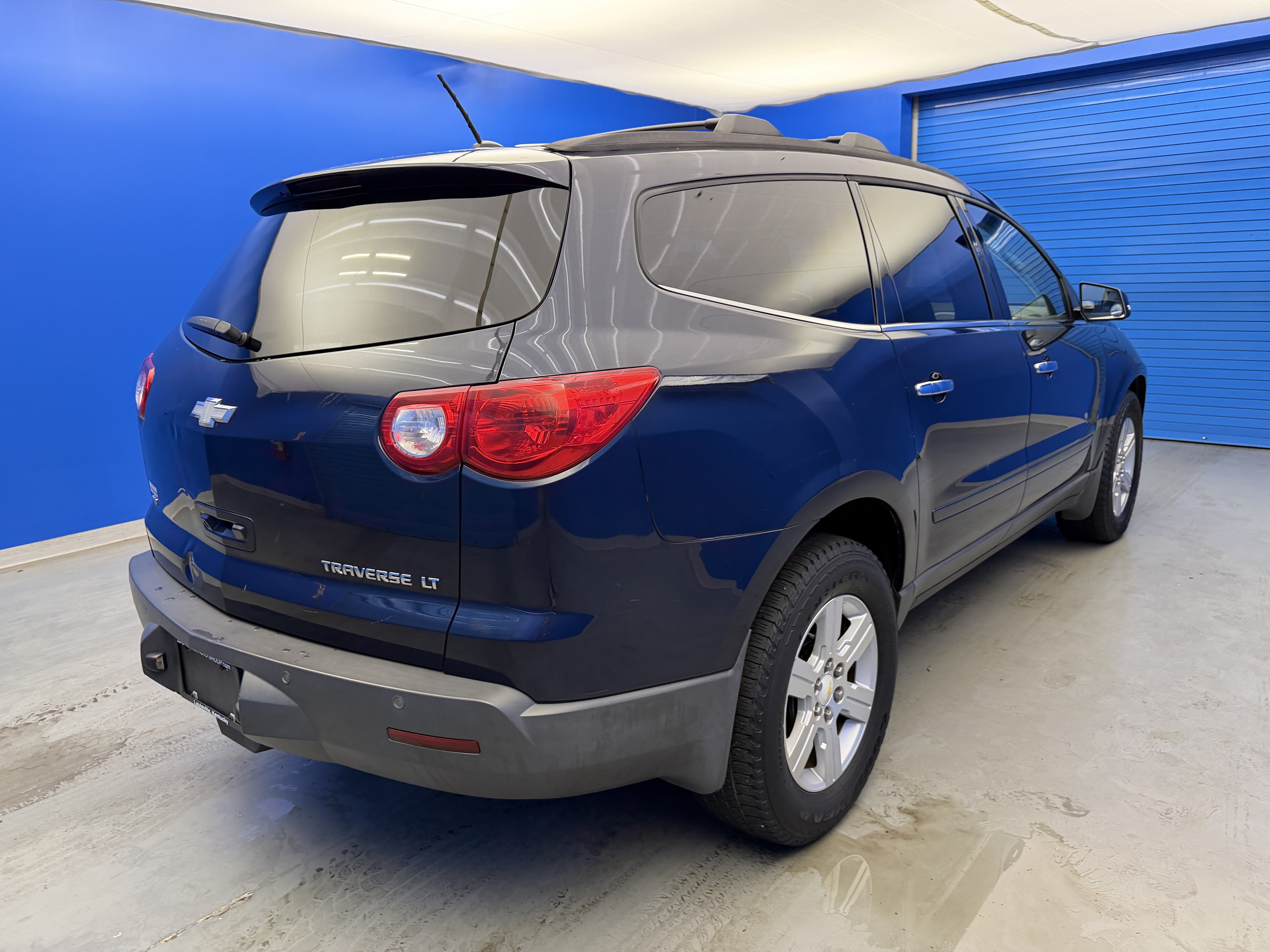 Used 2011 Chevrolet Traverse LT w/ Personal Connectivity Package AWD/4WD image 9
