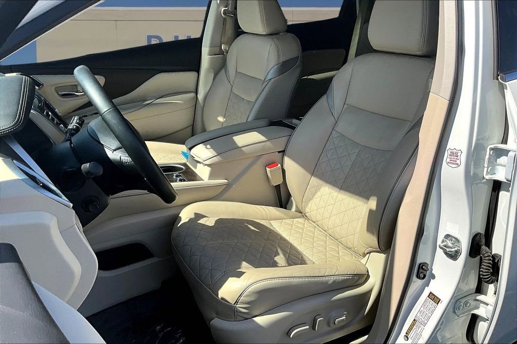 Used 2019 Nissan Murano Platinum w/ Cargo Package FWD image 22