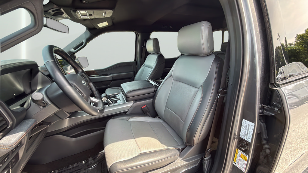 Used 2022 Ford F150 Lightning Lariat AWD/4WD image 23