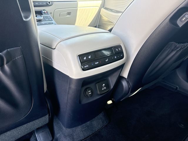 Used 2025 Hyundai Palisade Calligraphy FWD image 20