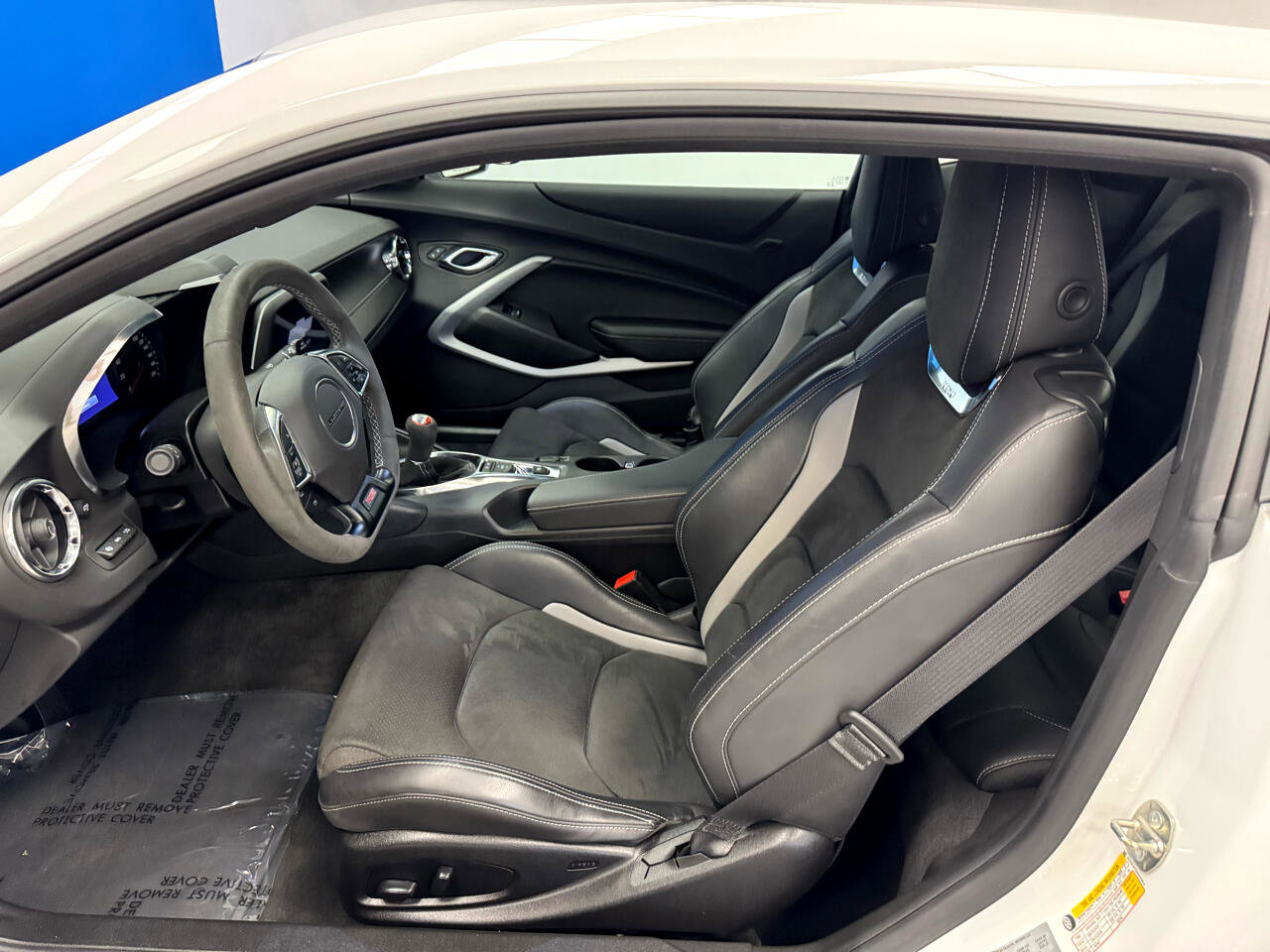 Used 2019 Chevrolet Camaro SS RWD image 13