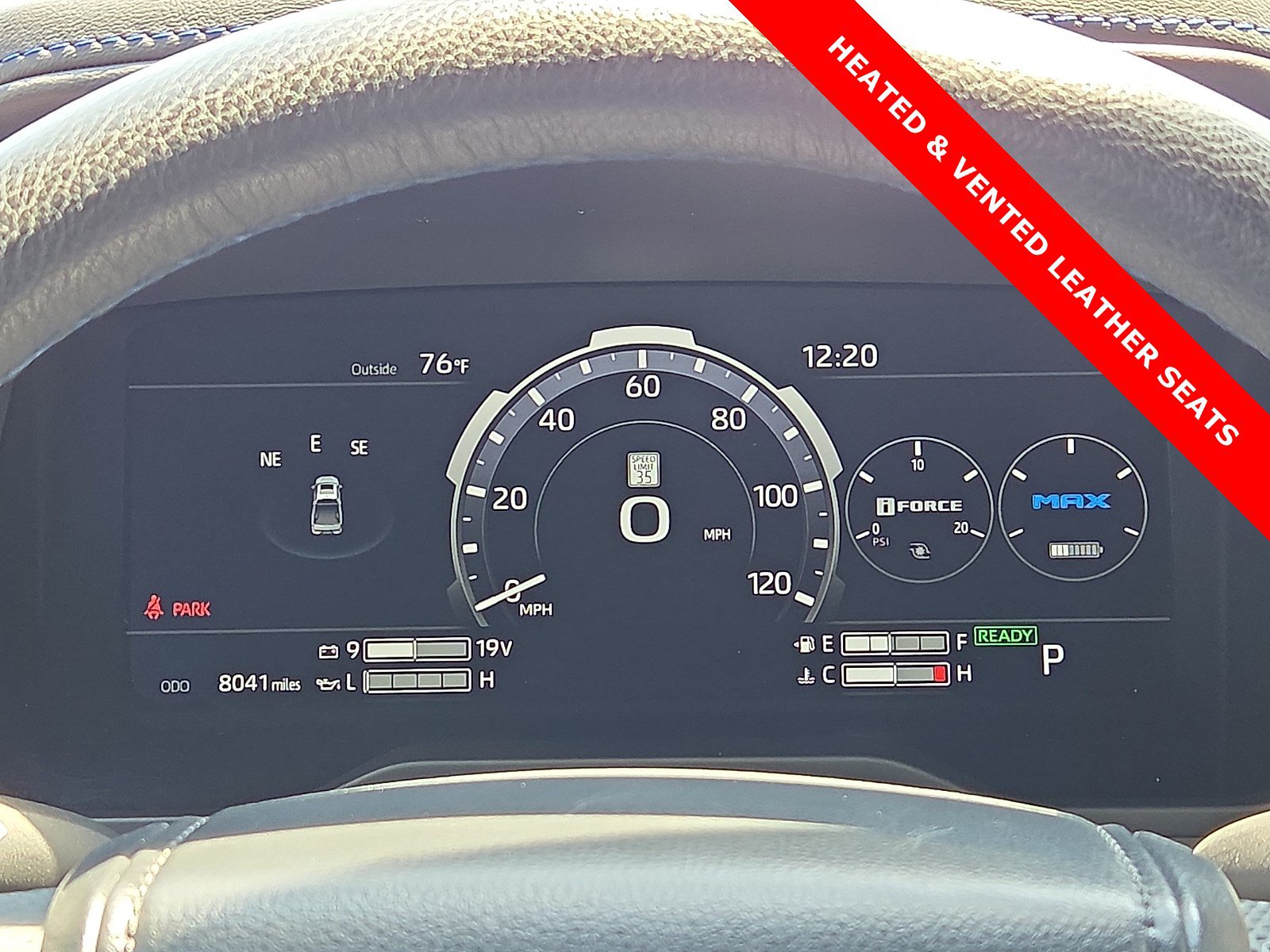 Used 2025 Toyota Tundra Platinum AWD/4WD image 23