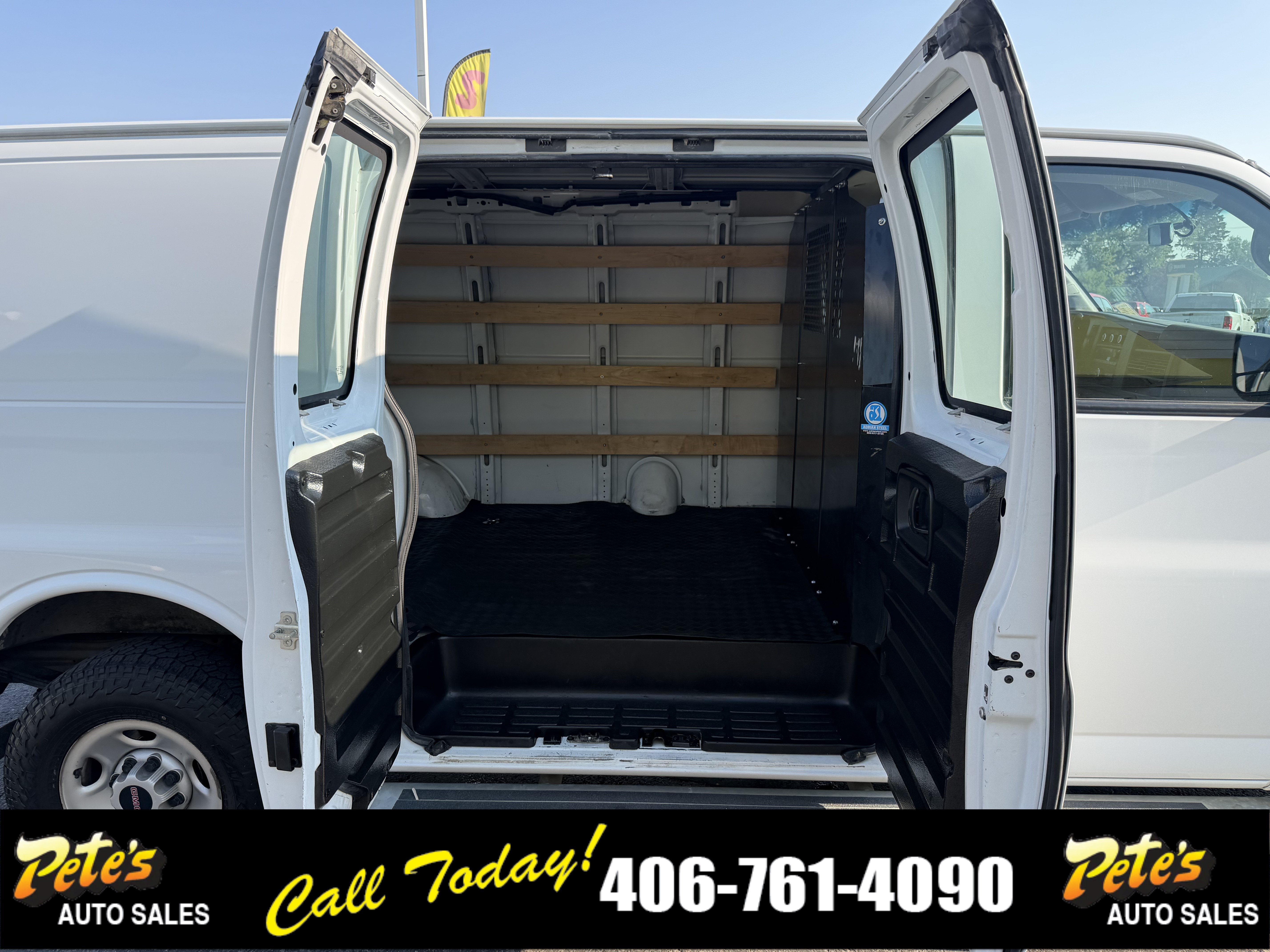 Used 2021 GMC Savana 2500 w/ Driver Convenience Package RWD image 13