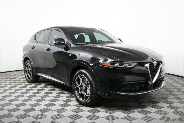 Used 2024 Alfa Romeo Tonale Ti image 27