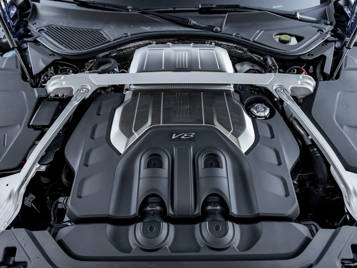 Certified 2023 Bentley Flying Spur V8 image 35