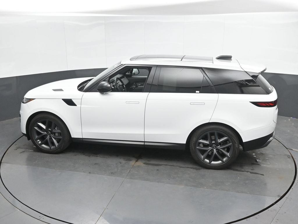 Used 2024 Land Rover Range Rover Sport SE AWD/4WD image 37