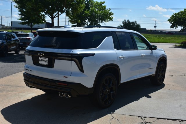 New 2026 Chevrolet Traverse RS w/ LPO, Floor Liner Package AWD/4WD image 5