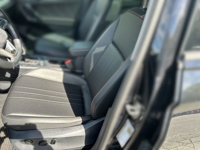 Used 2024 Volkswagen Tiguan Wolfsburg Edition w/ Panoramic Sunroof Package AWD/4WD image 13