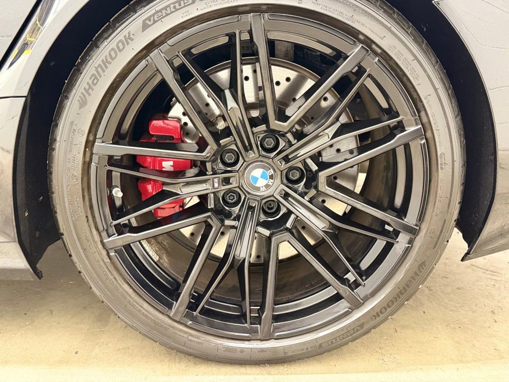 Used 2025 BMW M5 w/ Carbon Package image 47