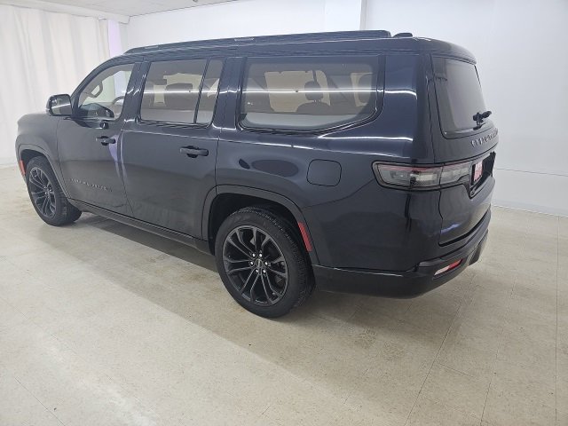 Used 2024 Jeep Grand Wagoneer Series II w/ Quick Order Packagew 28T image 15