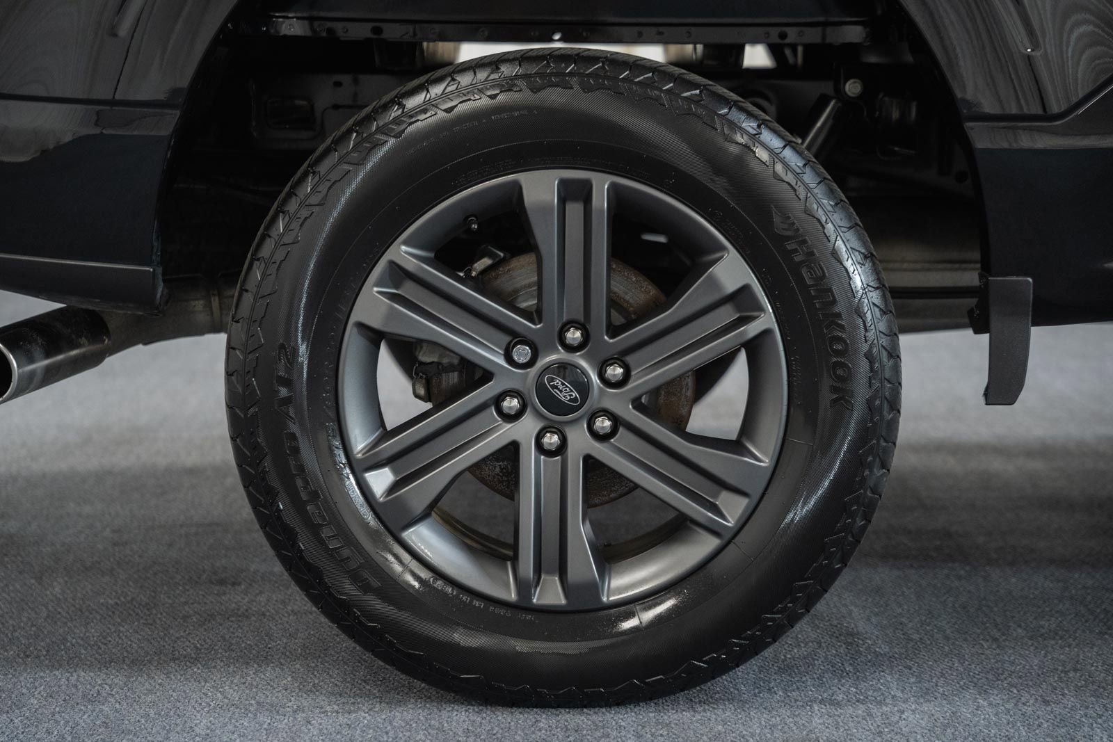 Certified 2023 Ford F150 Lariat w/ Equipment Group 502A High image 19