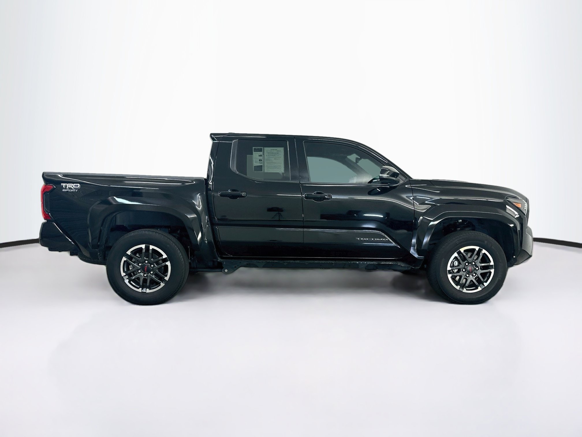Used 2025 Toyota Tacoma TRD Sport w/ TRD Sport Upgrade Package AWD/4WD image 10