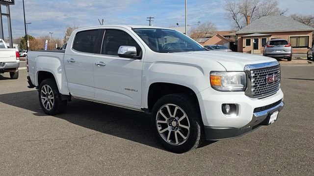 Used 2018 GMC Canyon Denali image 2
