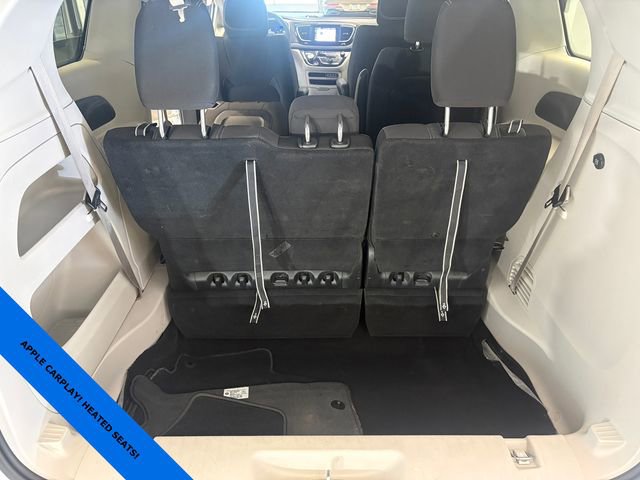 Used 2023 Chrysler Voyager LX FWD image 24