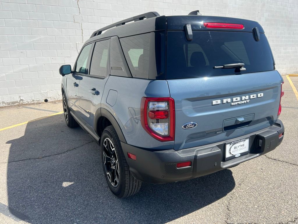 Used 2025 Ford Bronco Sport Outer Banks w/ Outer Banks Tech Package+ image 3