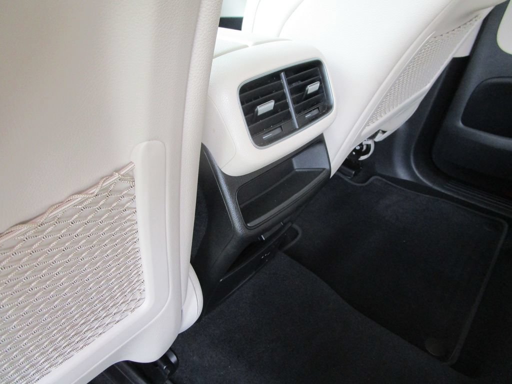Used 2021 Mercedes-Benz GLE 350 image 18
