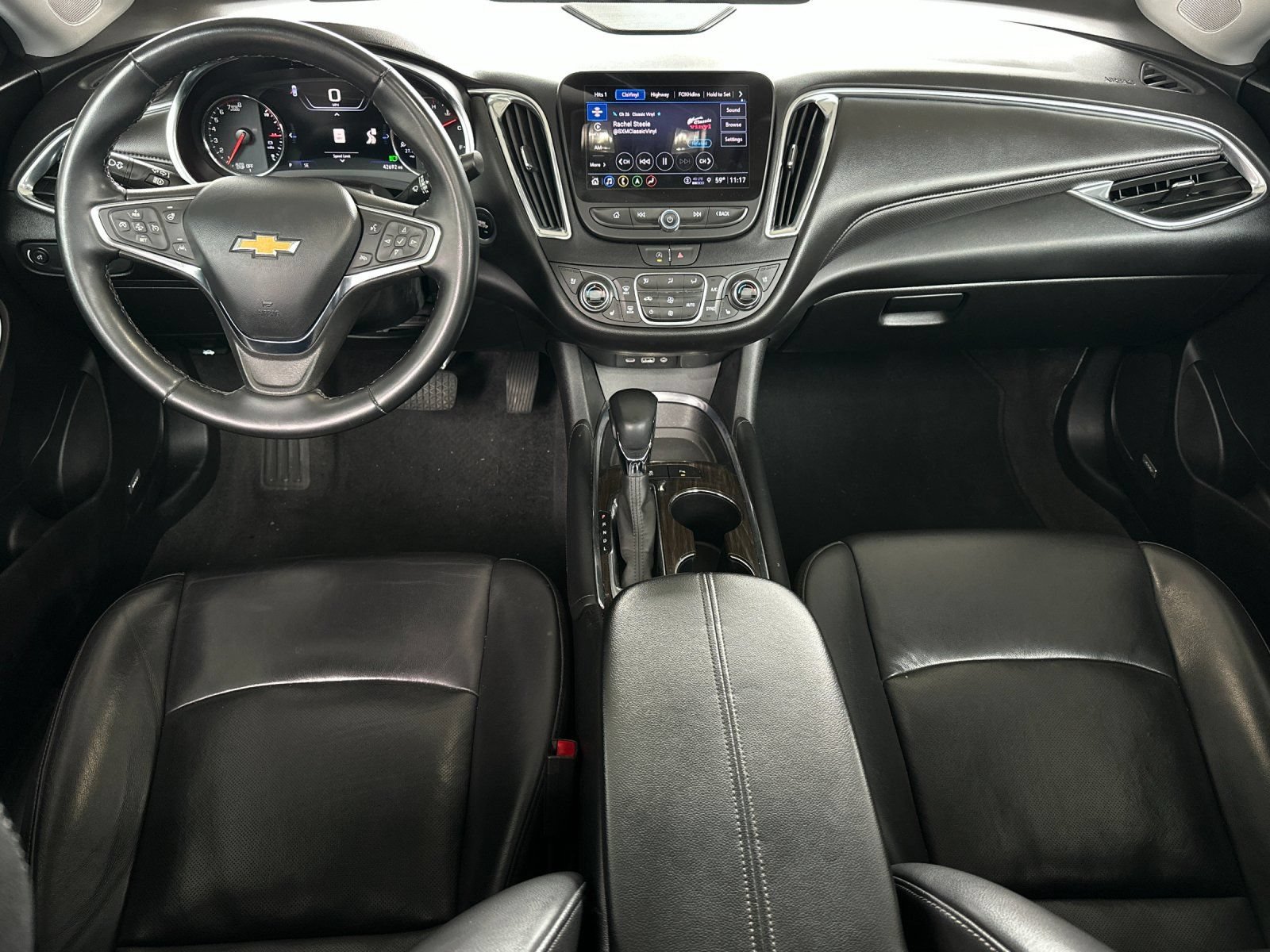 Used 2024 Chevrolet Malibu LT FWD image 12