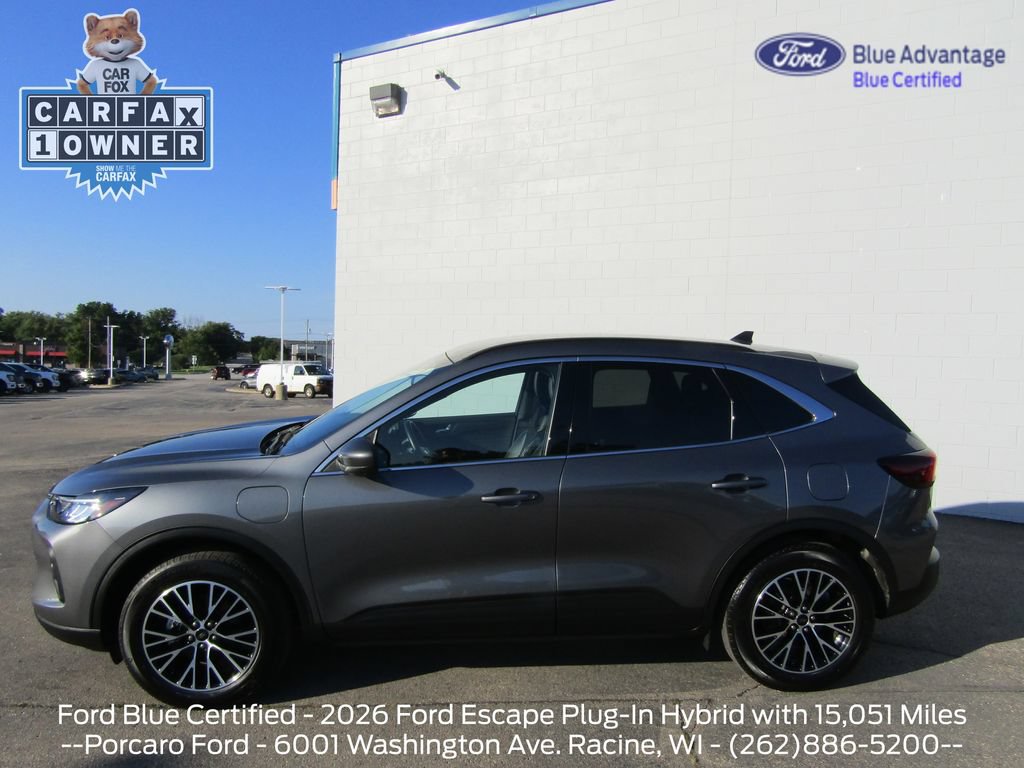 Certified 2026 Ford Escape SE w/ Class II Trailer Tow Package FWD image 2