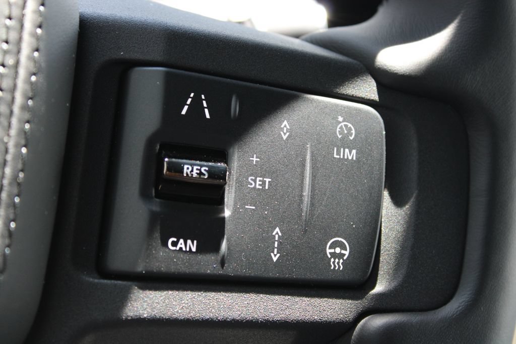 New 2026 Land Rover Defender 110 OCTA AWD/4WD image 10