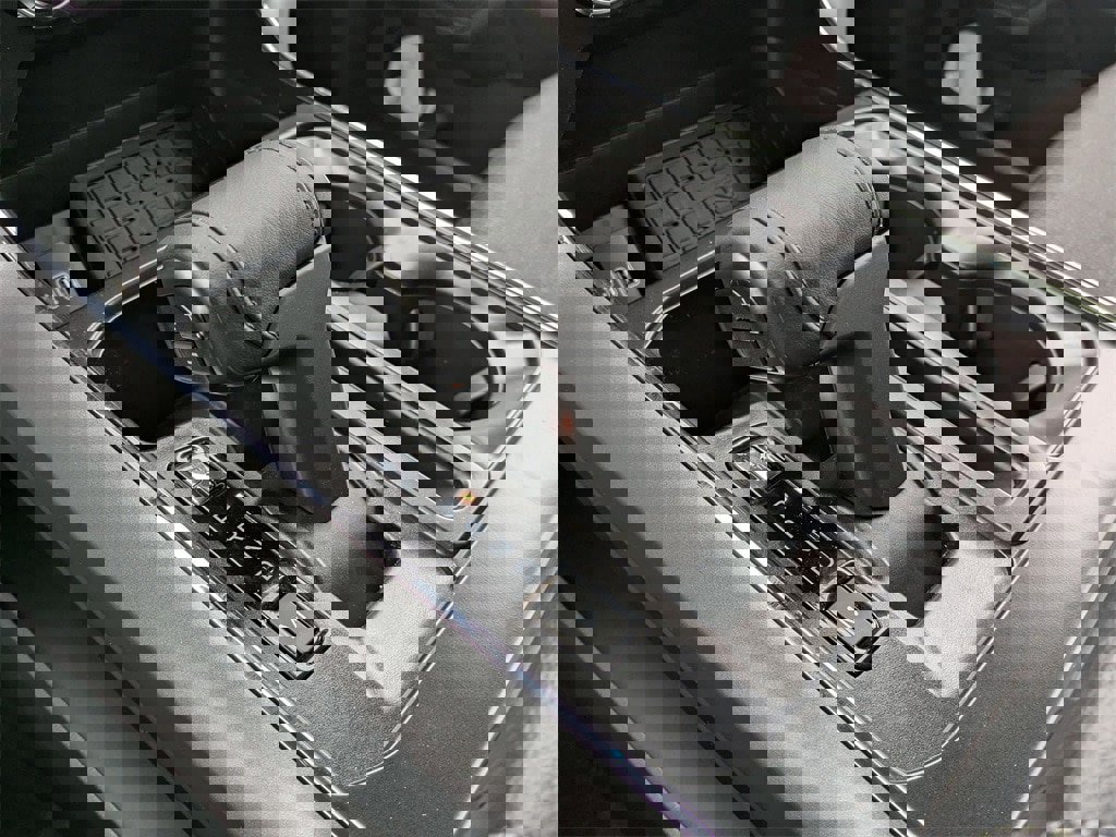 New 2025 Ford F150 XLT w/ Equipment Group 302A MID image 12