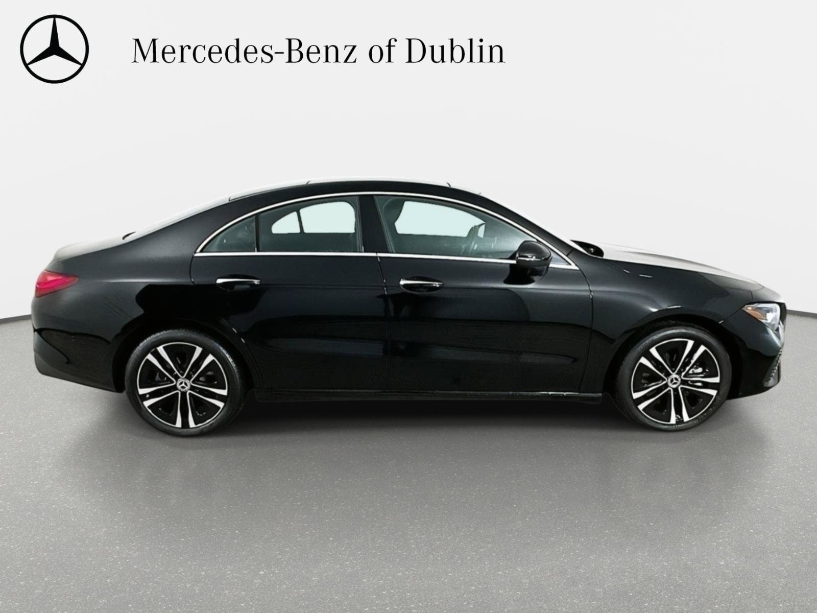 Used 2025 Mercedes-Benz CLA 250 4MATIC image 4